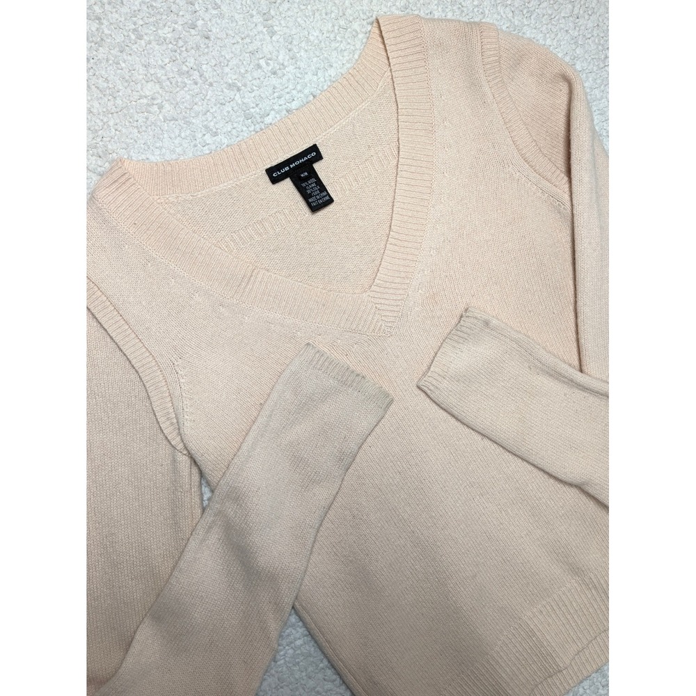 Club Monaco Womens 11250261 Bernie Vee Wool Silk Knit Sweater Peach M
